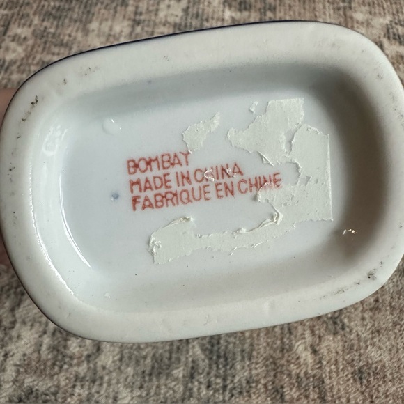 BOMBAY PORCELAIN SUGAR BOWL WITH LID BLUE WILLOW ORIENTAL LANDSCAPE BLUE & WHITE - Picture 5 of 6